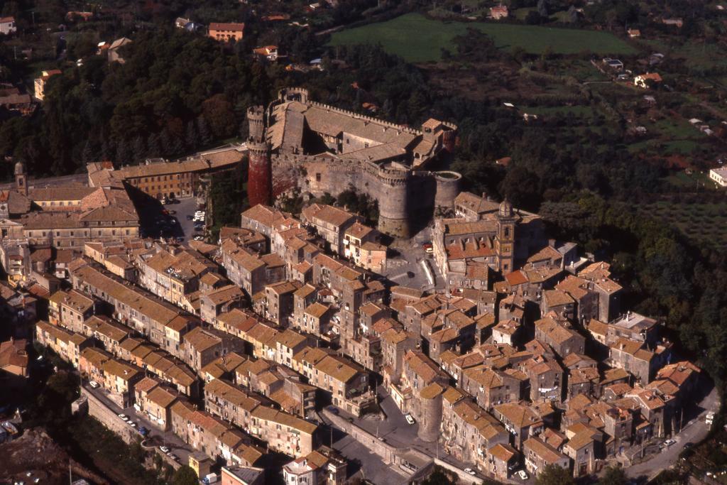 La Casa Degli Elfi Villa Manziana Buitenkant foto