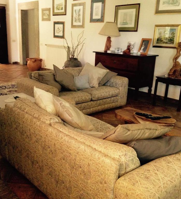 La Casa Degli Elfi Villa Manziana Buitenkant foto