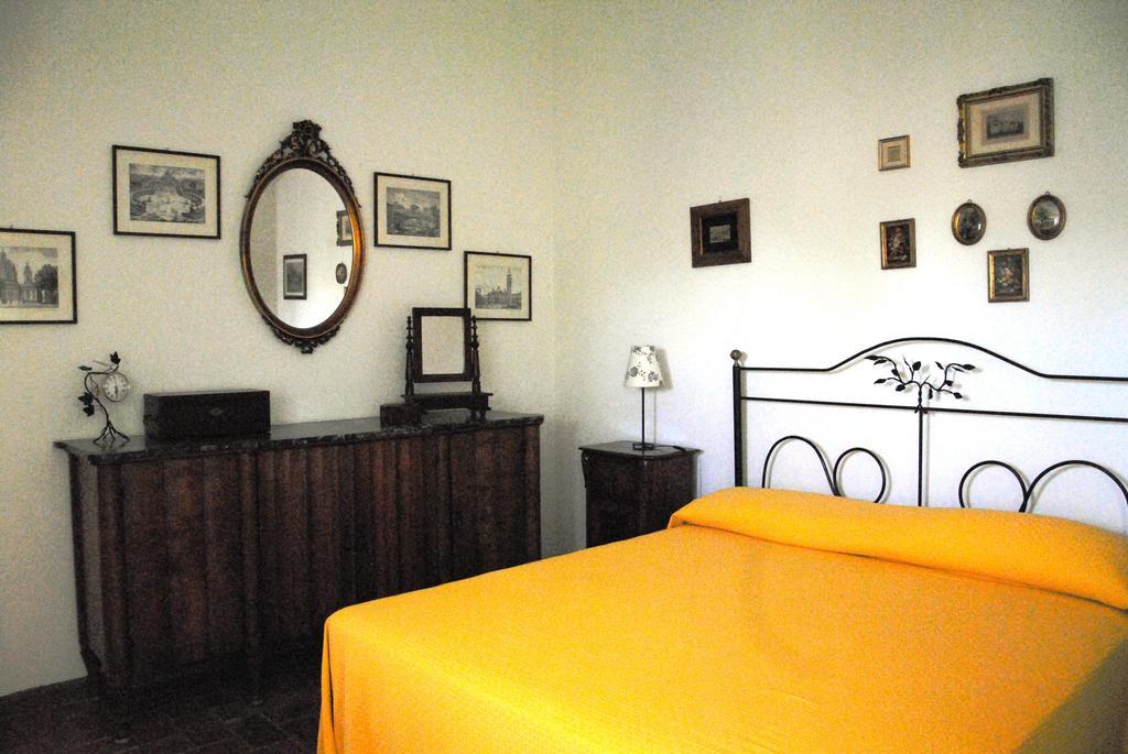 La Casa Degli Elfi Villa Manziana Buitenkant foto