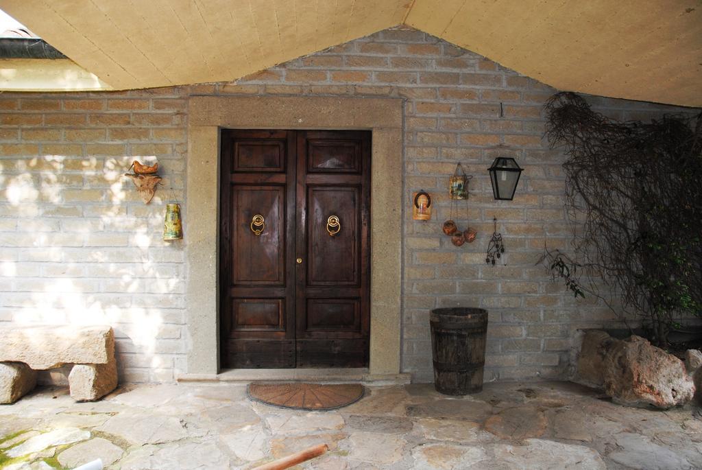La Casa Degli Elfi Villa Manziana Buitenkant foto
