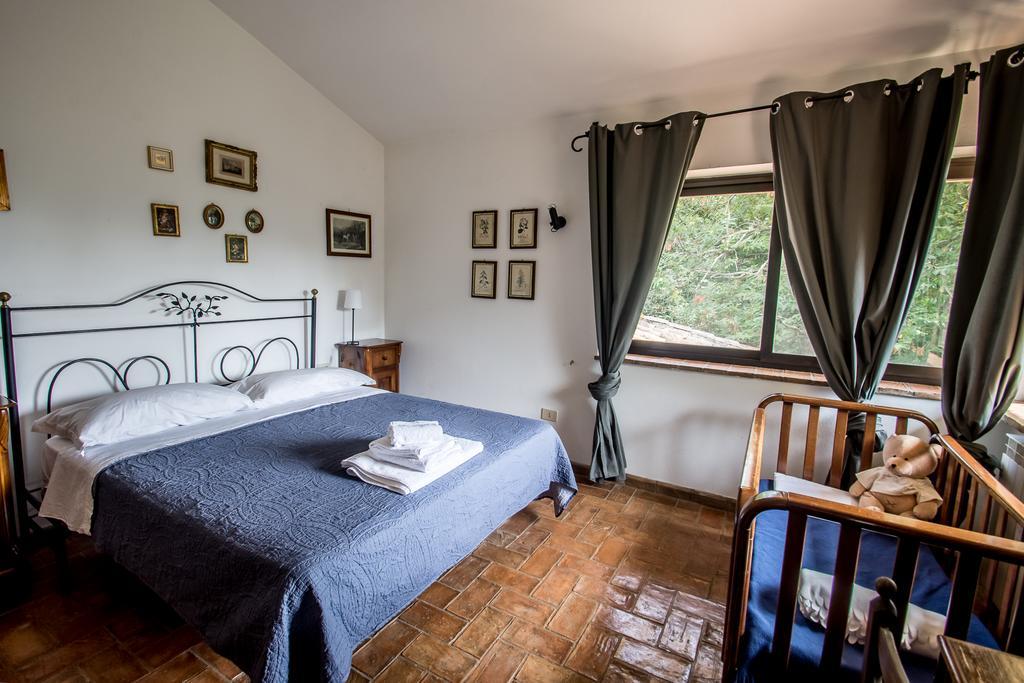 La Casa Degli Elfi Villa Manziana Buitenkant foto